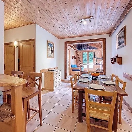 A 600m Des Remontees Mecaniques, Centre Morzine, Les Joux * Morzine